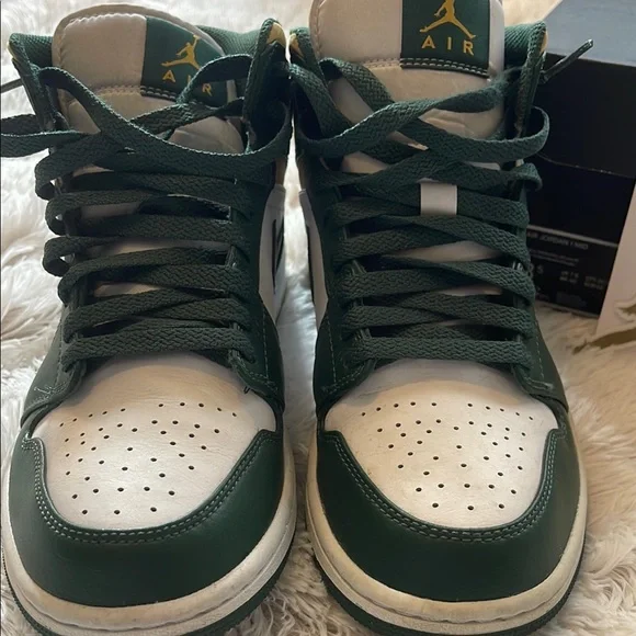 Air Jordan 1 Mid Green and Yellow SneakersSonics